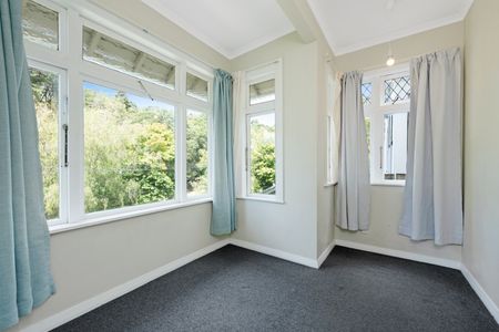 82 Glenmore Street, Kelburn - Photo 5