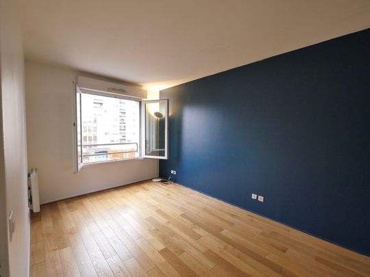 Appartement - 2 pièces - 48,17 m² - Suresnes - Photo 1