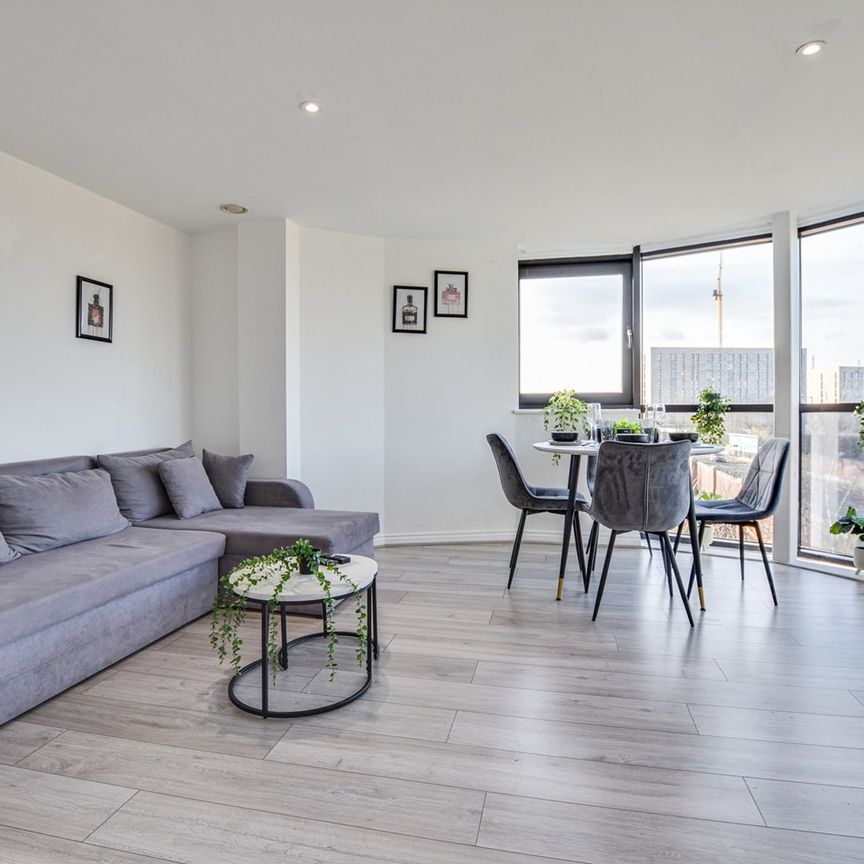 2 Bed Flat, Middlewood St, M5 - Photo 1