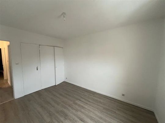 Location appartement 5 pièces - 93m² à Bollene (84500) - Photo 1