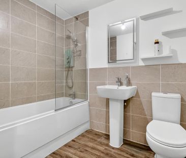 2 bedroom apartment to rent - Photo 5