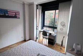 Calle Ladera de los Almendros, Madrid, Community of Madrid 28032