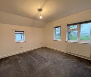 3 bedroom detached house to rent - Photo 2