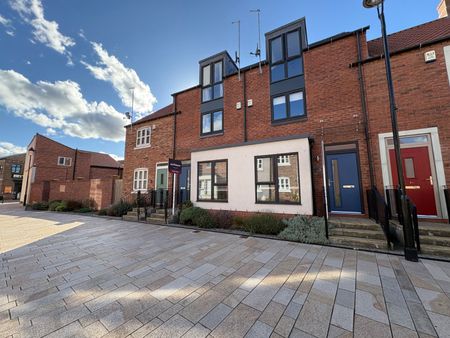3 bedroom terraced house to rent - Photo 4