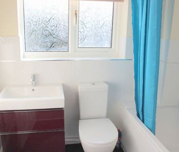 Pheasant Grove Werrington, Peterborough - Photo 1