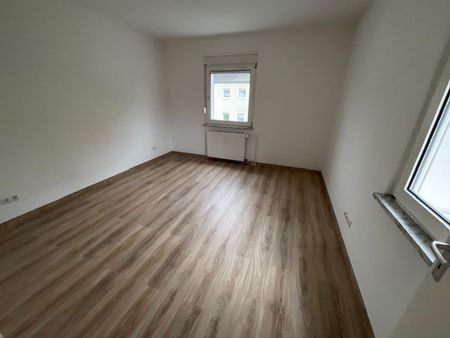 Demnächst frei! 2-Zimmer-Wohnung in Duisburg Huckingen - Photo 2
