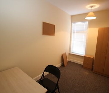 27 Hood Street - Photo 3