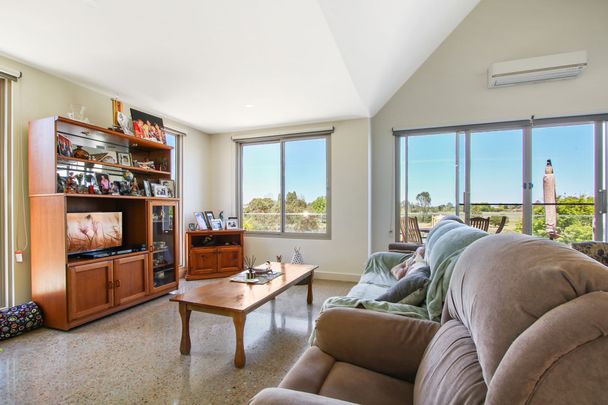 SPECTACULAR VIEWS! - Photo 1