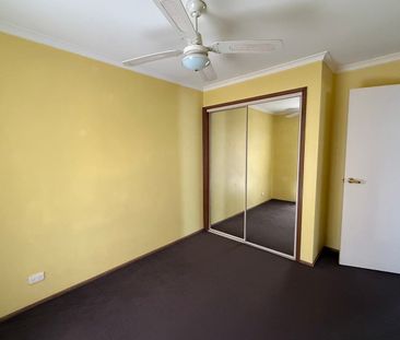 WELL PRESENTED FAMILY HOME! - Photo 5