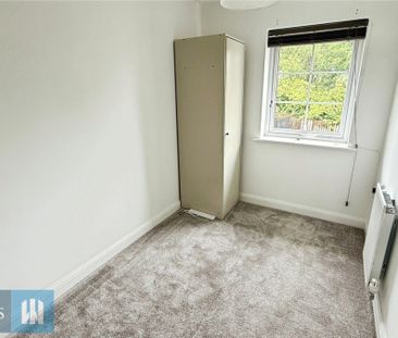 Carrs Avenue, Cudworth, Barnsley, S72 - Photo 2