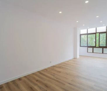 Rooms NOVA (5min walk) Egas Moniz (10min) - Completely renovated ap... - Photo 1