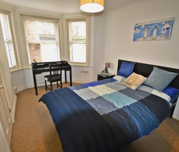 1 bedroom in a house share to rent - Photo 6
