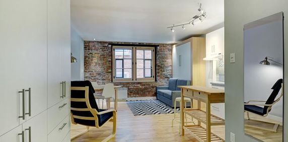 Loft entièrement meublé à louer Vieux-Québec août 2026 - Photo 2