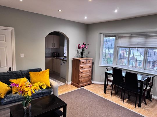 1 Bed Flat, Newark Way, NW4 - Photo 1