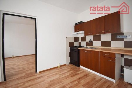 Pronájem bytu 1+1 36 m² - Photo 2