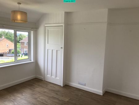 3 bedroom end of terrace house to rent - Photo 4