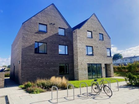 Silver En-Suite - Photo 2