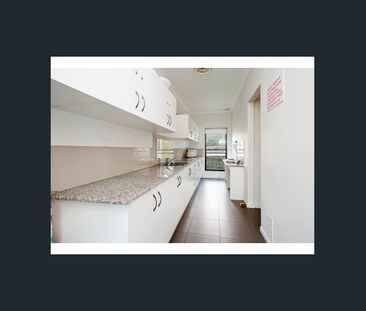 12 493 Moggill Rd, Indooroopilly, Qld 4068 - Photo 1