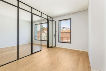 1 Bedroom Apartment with a view, Largo do Rato, Lisboa
