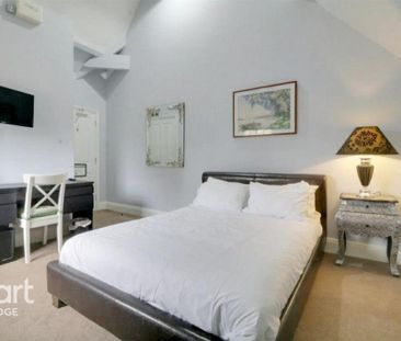 1 bedroom in a house share to rent - Photo 6