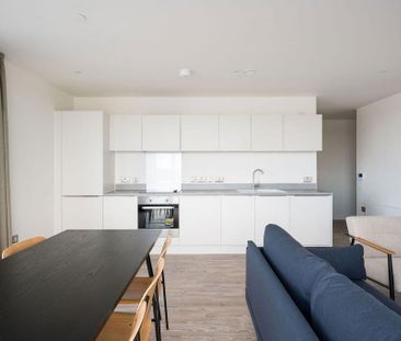 3 bedroom apartment to rent - Photo 3