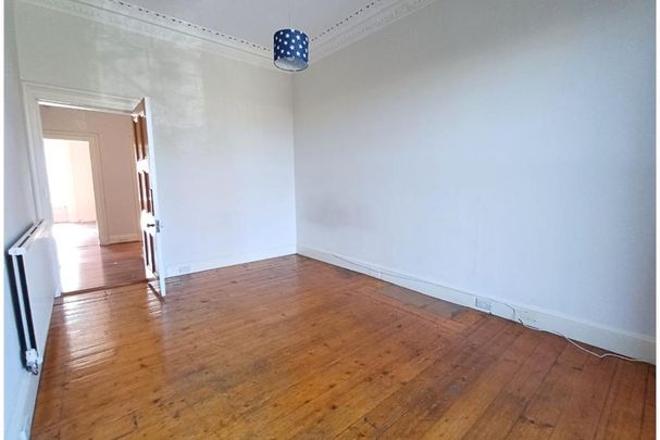 3 bed flat for rent in West End - Photo 1