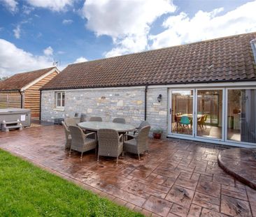 The Causeway, Mark, Highbridge, Somerset, TA9 - Photo 1