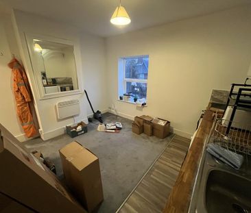 1 bedroom ground floor maisonette to rent - Photo 4