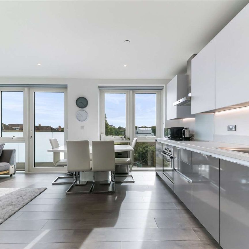 Juniper Drive, London, SW18 1UY - Photo 1