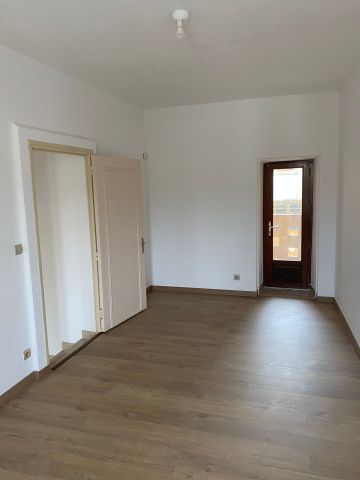 Location Appartement 3 pièces 48m² LES VANS 07140 - Photo 3