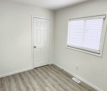 For Lease - 3200 Singleton Avenue Unit# 39, London South, Ontario - Photo 4