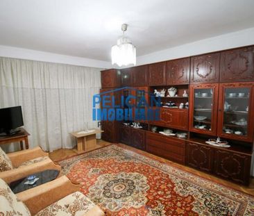 Str. Victoriei, 3 camere, etaj 1, mobilat si utilat - Photo 2