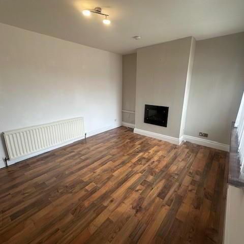 14 Larch Grove, Newtownabbey, BT36 5NQ - Photo 1