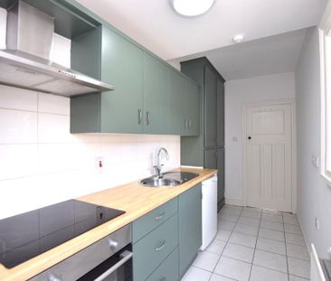 12 Aigburth Park, Belfast, BT4 1PQ - Photo 2