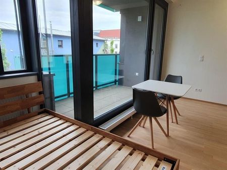 Pronájem bytu 1+kk 38 m2 - Fotografie 5