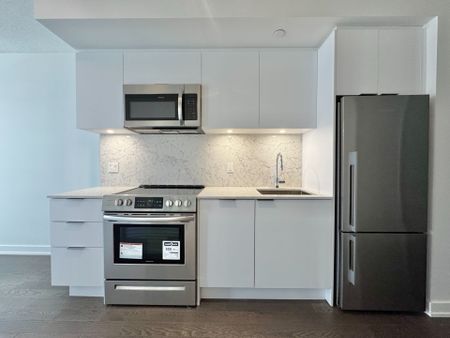 For Lease - 25 Richmond Street Unit# 417, Toronto, Ontario - Photo 4