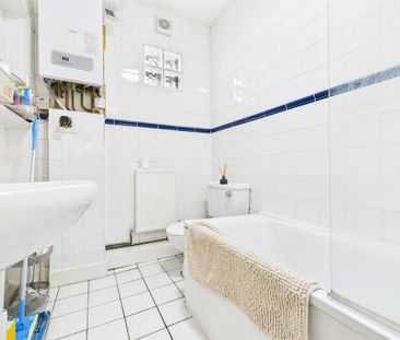 3 bedroom apartment to rent - Photo 1