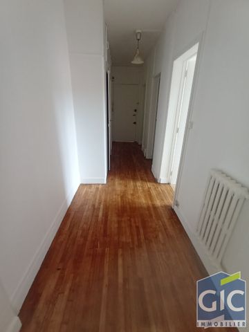 Location Appartement 2 pièces 61m² - Photo 5