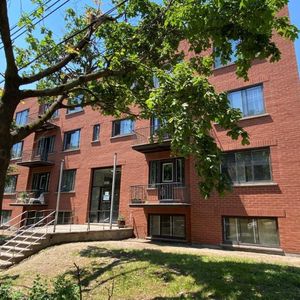 2 CH - 1 SDB - Montréal - $1,634 /mo - Photo 2