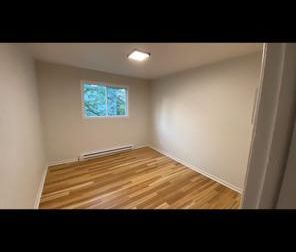 4 1/2 - Sainte-Thérèse - 1 300 $/mois - Photo 1
