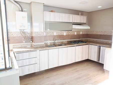 Apartamento com 3 quartos e 90m² para alugar em Centro Histórico, Porto Alegre. - Foto 2
