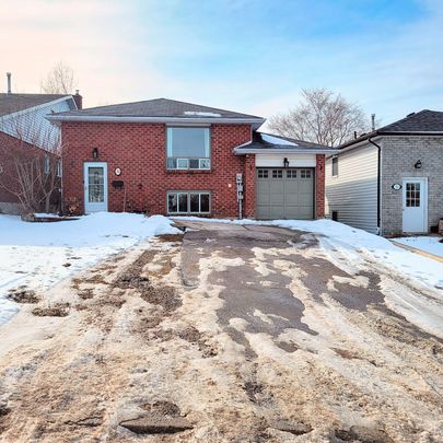 For Lease - 34 McConkey Place Unit# Upper, Barrie, Ontario - Photo 1