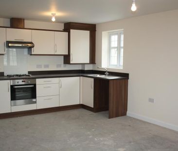 2 bedroom end of terrace house to rent - Photo 1