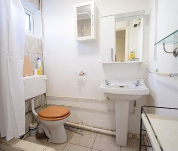 1 bedroom ground floor flat to rent - Photo 3