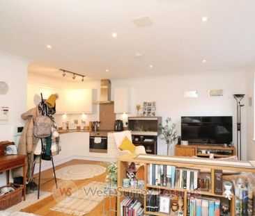 Studio to rent - Photo 3
