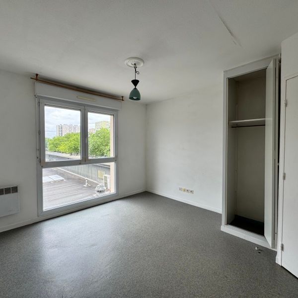 Location Appartement 1 pièce 17m² ORLEANS 45100 - Photo 1