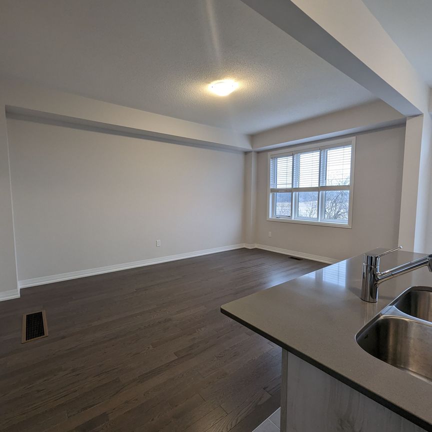 For Lease - 68 Freedom Crescent, Hamilton, Ontario - Photo 1