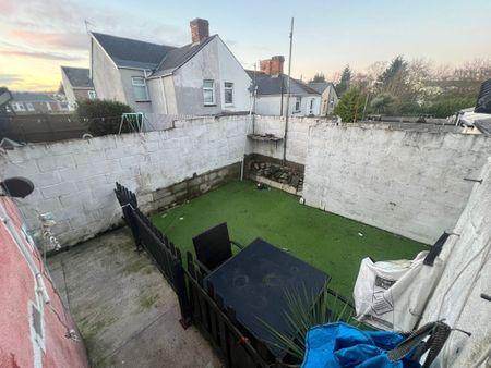 Main Street, Barry - Photo 2