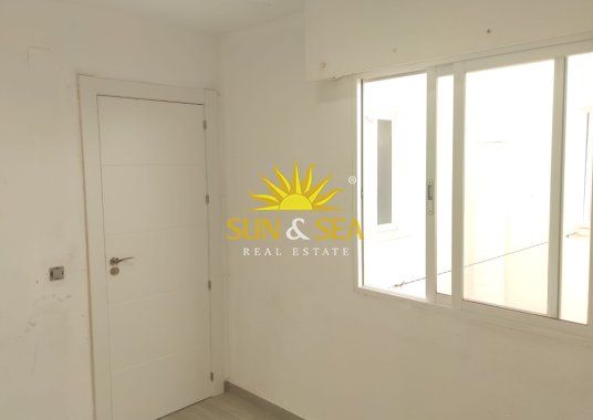 2-BEDROOM APARTMENT FOR RENT IN EL MOJÓN – ALICANTE