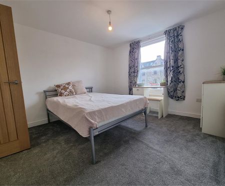 Room 3, 223 Chesterton Road, Cambridge - Photo 4